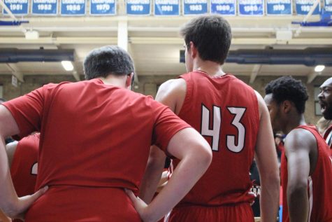 Boys basketball at Central