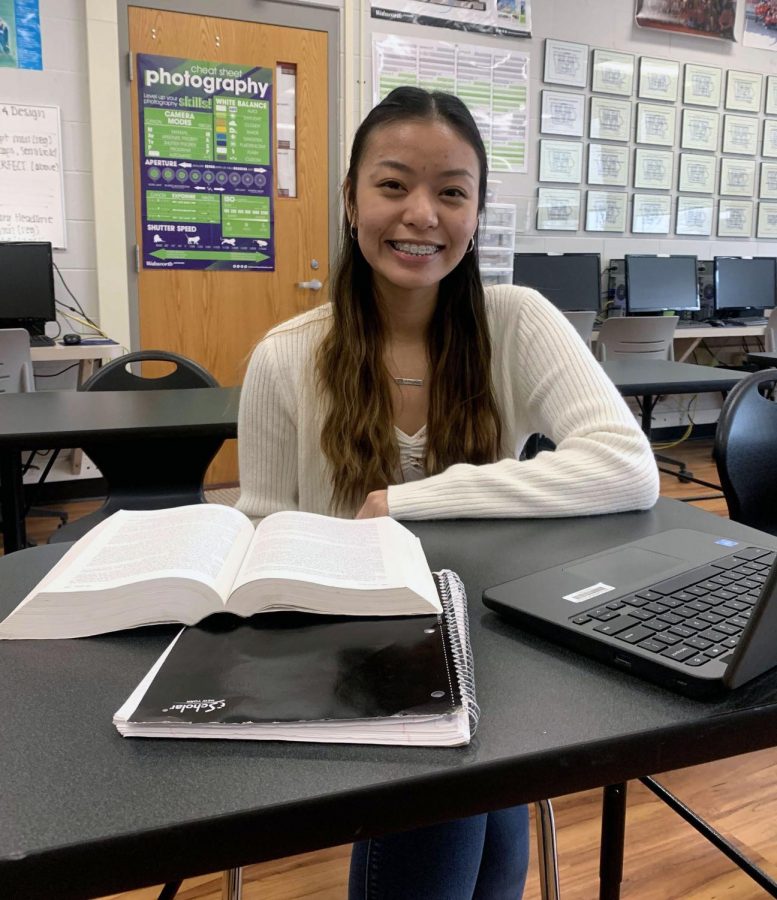  Kathy Truong ‘21 manages to stay upbeat amidst her heavy course load. “I definitely will miss just being a kid during high school because I know during college there will be a lot of pressure and responsibility, whereas during high school you can still have fun with your friends and mess around.”
