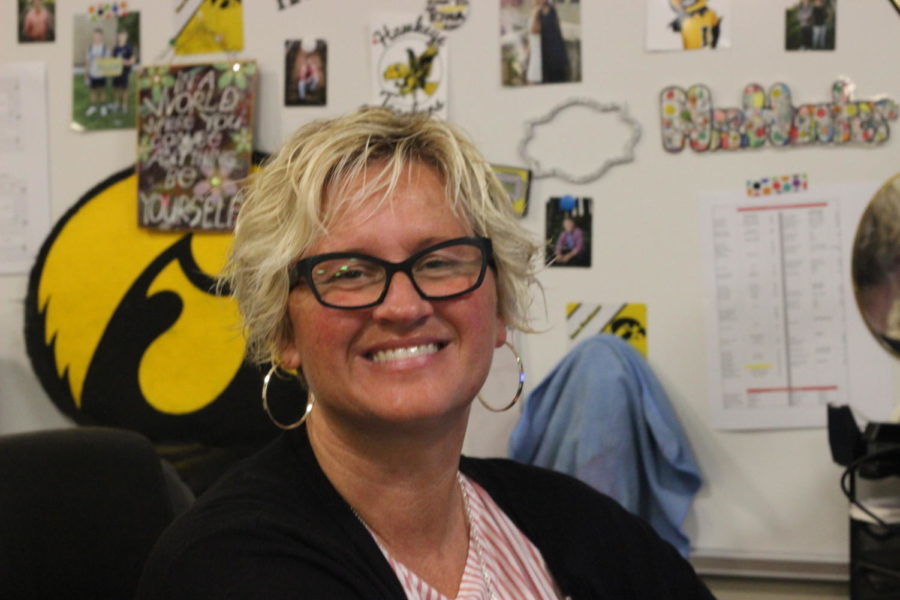 Jennifer Hunter has been a teacher for twenty five years. She attended the University of Iowa to receive degrees for phys-ed and health education and is now teaching health over in room 208.