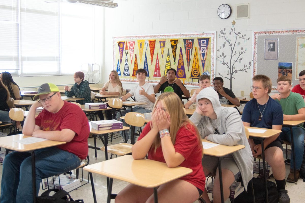 ELA Mrs. Ray’s 9th grade advisory class has mixed emotions on the early two hour early start 
